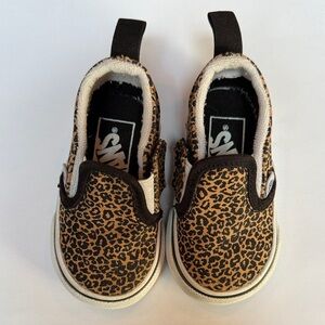 Vans Kids Leopard Print slip ons